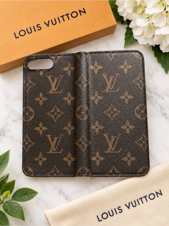 Louis Vuitton Accessories - Louis Vuitton iPhone 8 Case with Fold Over Wallet